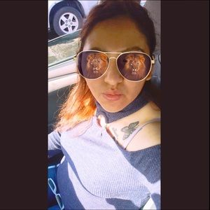 Meet your Posher, Llasmin